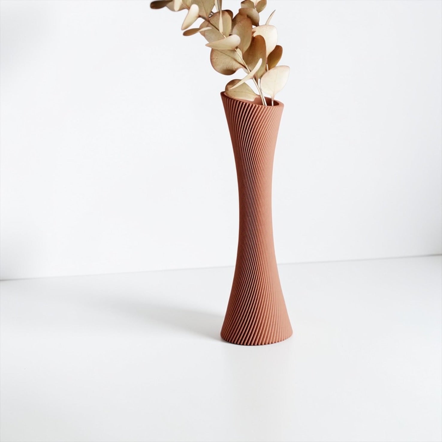 Spiral Single Rose Vase Modern & Minimalist Dried Flowers